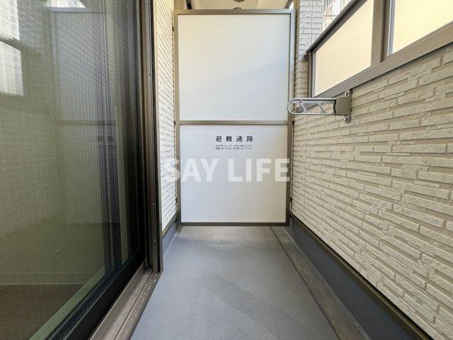 クレアール西今川のバルコニー