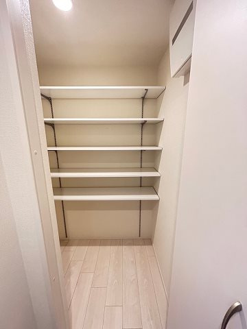 大阪市西淀川区歌島１丁目のアパートの収納
