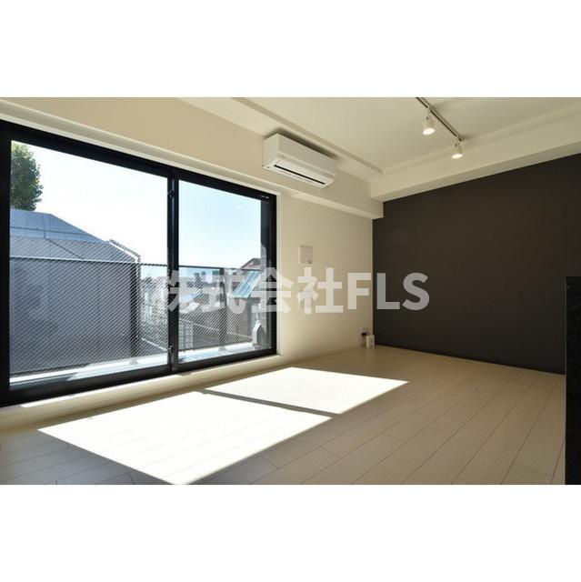 港区西麻布１丁目の賃貸マンションの居間・リビング