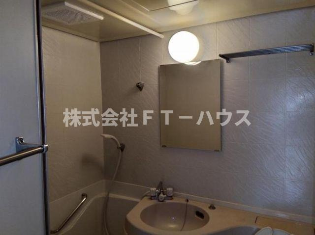 ローズマンションＡ３１番館(A-031)の浴室
