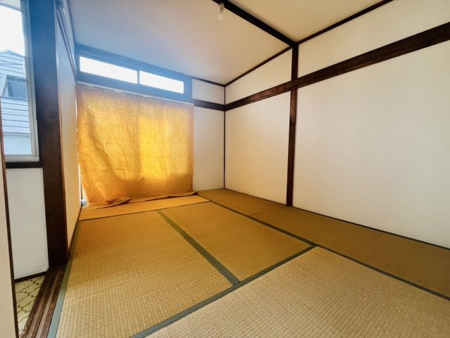 西舞子８丁目貸家の和室