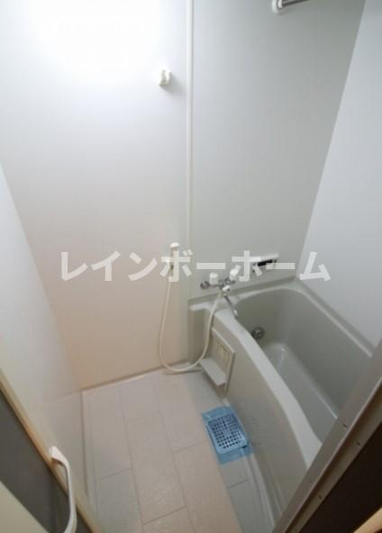 アンプルール　フェール　本川越の浴室