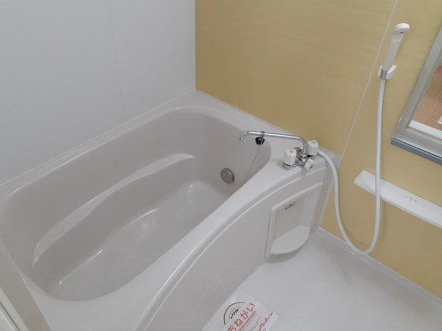 カーサ府中　Ⅱの浴室|落ち着いた空間のお風呂です