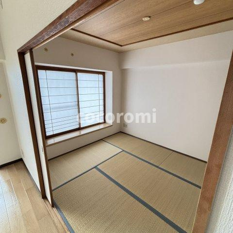 ふぁみーゆ寝屋川セントラルパークＡ棟の和室