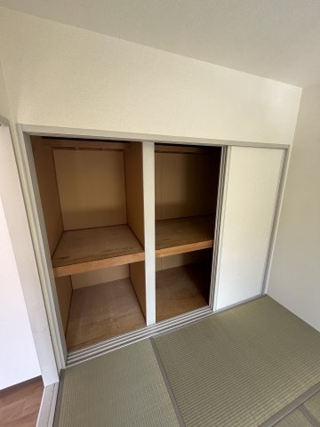 パークサイド二葉の収納