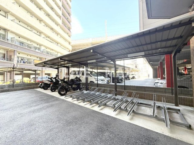 バイク置き場
