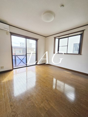 【居間・リビング】 | プライムハイツ | 洋室のお部屋です。