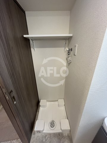 エステムコート新大阪16パルスの洗面所|エステムコート新大阪ⅩⅥパルス　洗濯パン