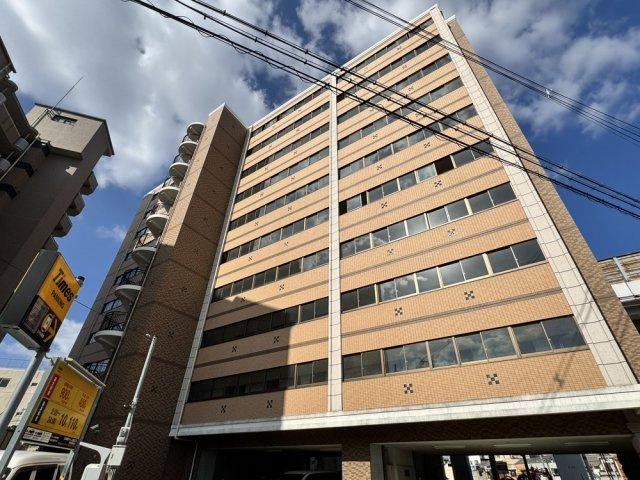 Luxe田辺の外観