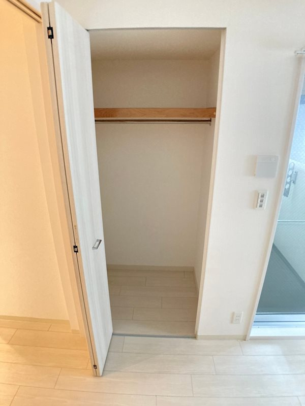 プレサンスNEO心斎橋の収納