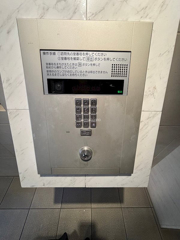 プレサンスNEO心斎橋の外観