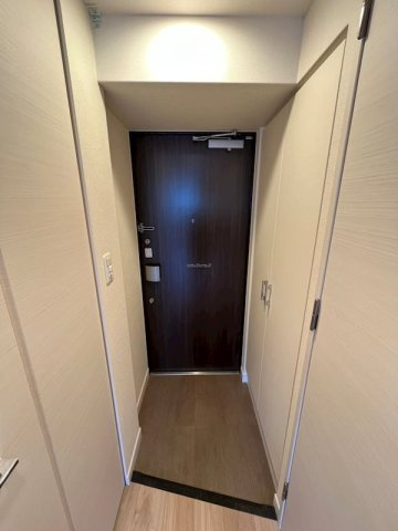 プレサンスOSAKA DOMECITYワンダーの玄関