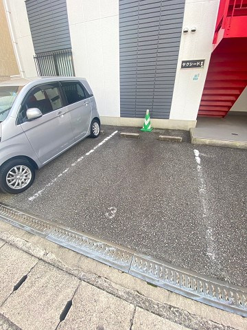 サクシードⅡの外観
