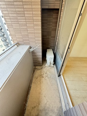 カスタリア堺筋本町のバルコニー