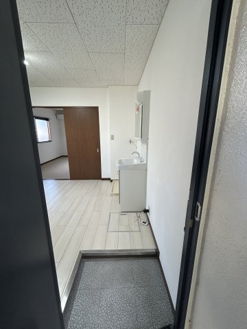 パース湊川の玄関
