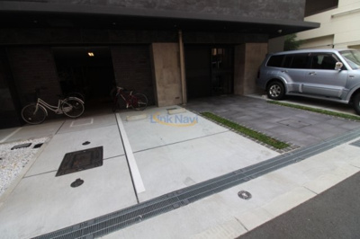 【駐車場】 | ファーストステージ江戸堀パークサイド
