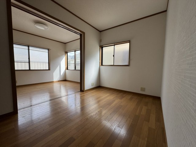 市川市大野町１丁目戸建ての居間・リビング