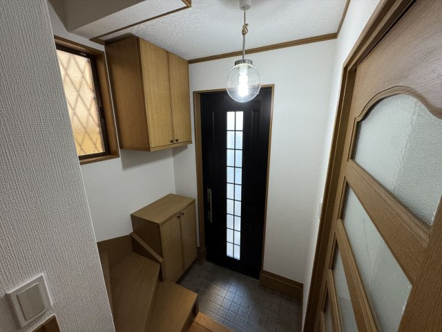市川市大野町１丁目戸建ての玄関