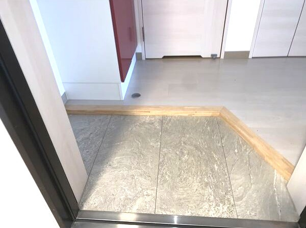 イースタンヒルズ八事の玄関