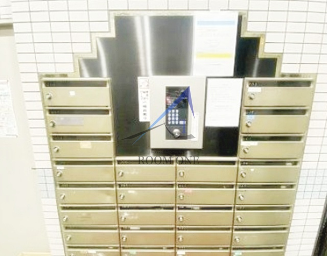 カーサーシンセラーのその他共用部分|集合ポストです。
