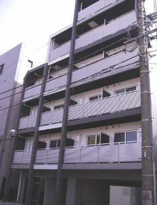 【外観】 | フェニックス東高円寺 | 鉄筋コンクリート造のがっちりとした建物。