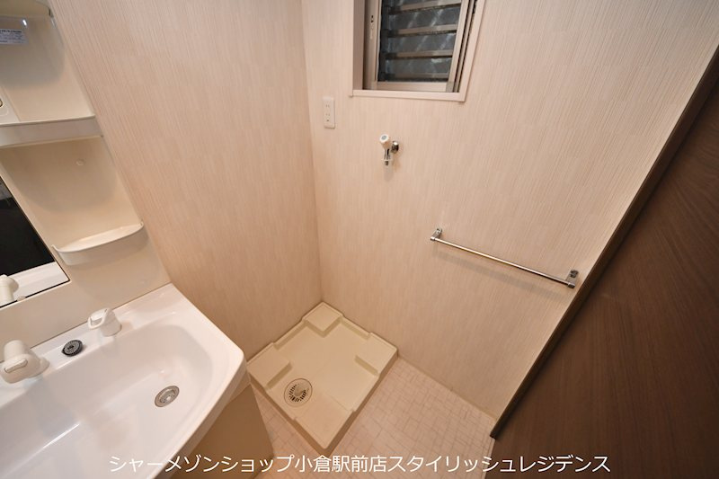 salice柳町の洗面所