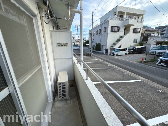 アーベントハイツ平岡のバルコニー