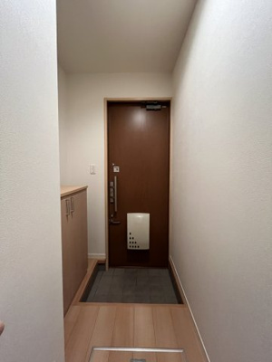 【玄関】 | プレステージ東福原
