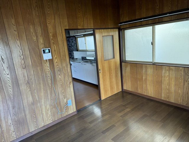 市川市大野町２丁目戸建ての居間・リビング