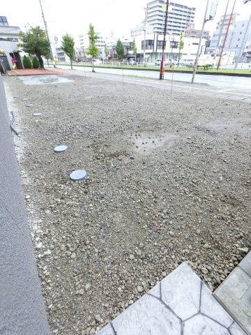 Mader　Zeroの駐車場