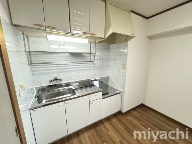 藍住町富吉　3DKのキッチン
