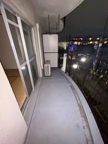 ラヴィール若王寺（旧マンション和光）のバルコニー