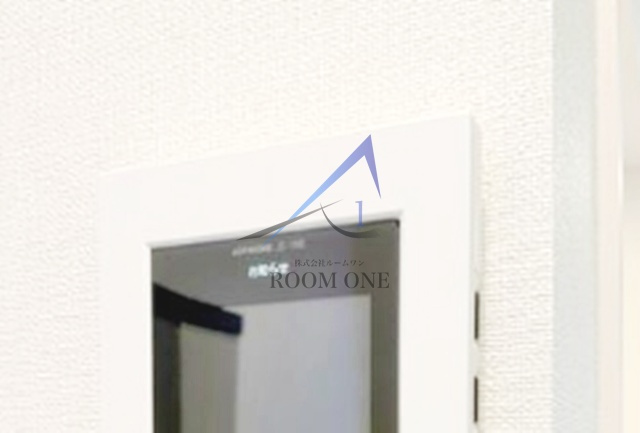 SLSG荒川町屋のセキュリティ|モニター付きインターホンです。
