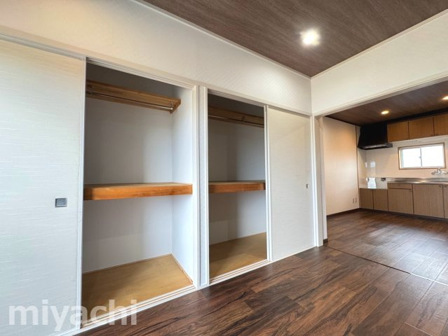 板野郡藍住町矢上字原の賃貸マンションの収納