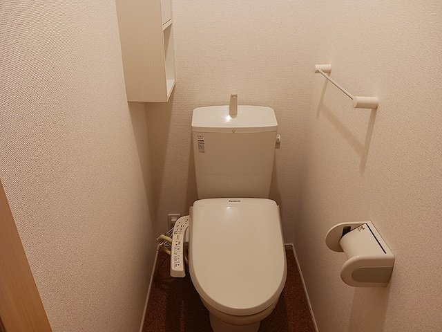 フォルトゥーナ・Ⅱのトイレ|コンパクトで使いやすいトイレです