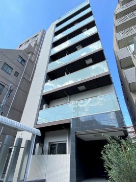 【外観】 | シャルム・Y・M | 鉄筋コンクリート造のがっちりとした建物。