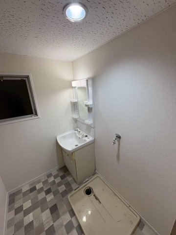 マンションエスティーの独立洗面台