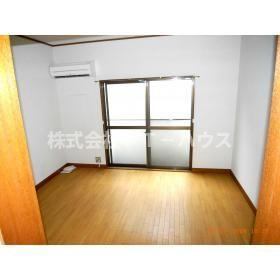 メゾンリッシュ第一西船の寝室