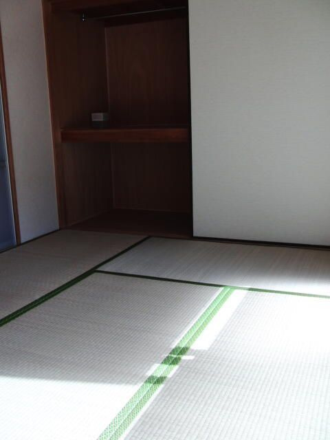 オリエンタルハイツの収納