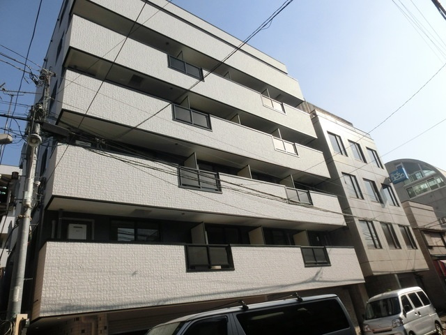 レッドウィングの外観