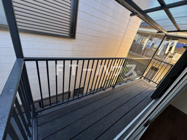 市川市曽谷7丁目戸建てのバルコニー
