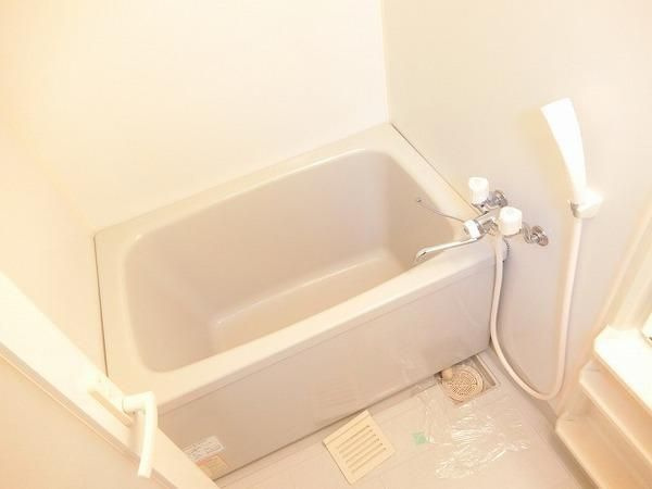 HAMADERA PUNTOの浴室