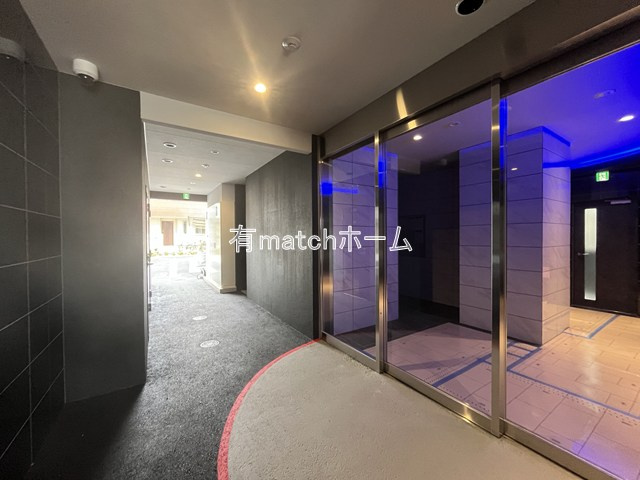 セレニテ蒲生四丁目駅前アリエのロビー
