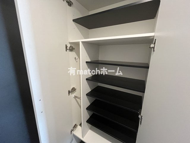 セレニテ蒲生四丁目駅前アリエの収納