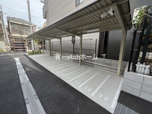セレニテ蒲生四丁目駅前アリエの駐車場