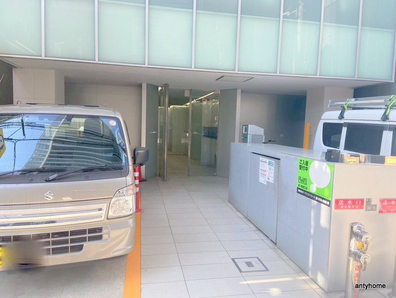 VIENTO VERDE　仲介手数料無料のエントランス