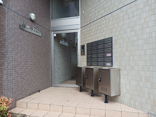 【エントランス】