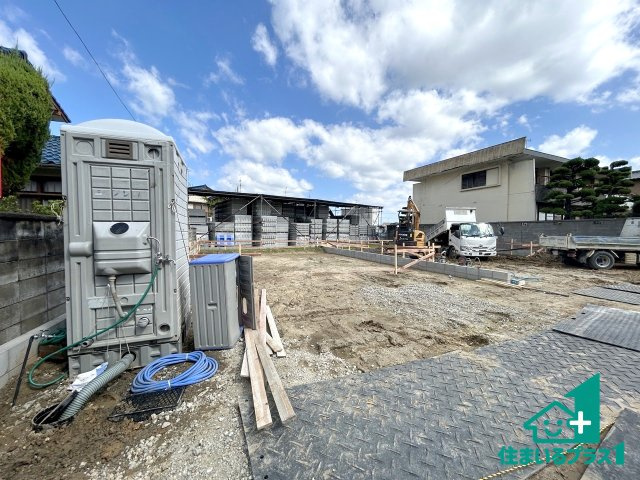 ●17(土)18(日)現地説明会！　香芝市下田西　第2期　新築一戸建ての前面道路含む現地写真|駅やスーパー、小学校・中学校等日常生活に欠かせない情報や道のりもご紹介いたしますのでお気軽にご相談ください。