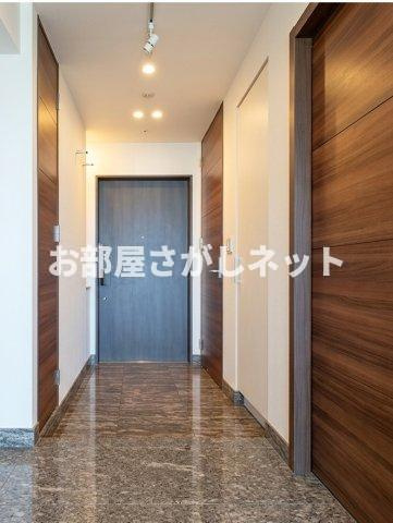ラ・トゥール新宿グランド【高級賃貸・ブランドマンション】の外観