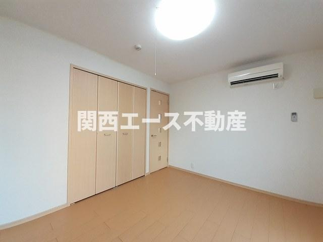 【寝室】 | ブラッセル